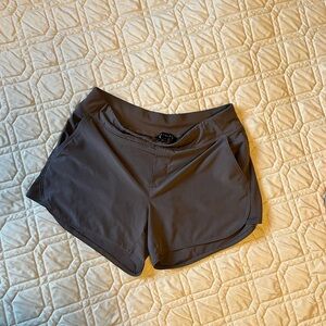 Athleta Brooklyn Athletic Shorts with Elastic Waistband